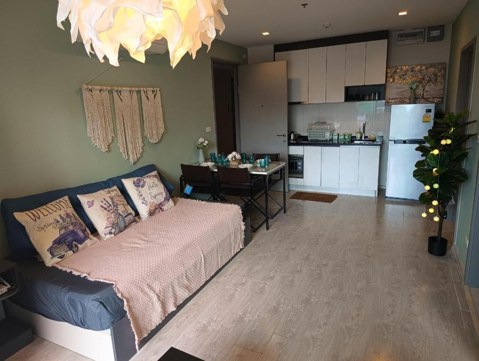 The Base Central Pattaya By Mickey Εξωτερικό φωτογραφία