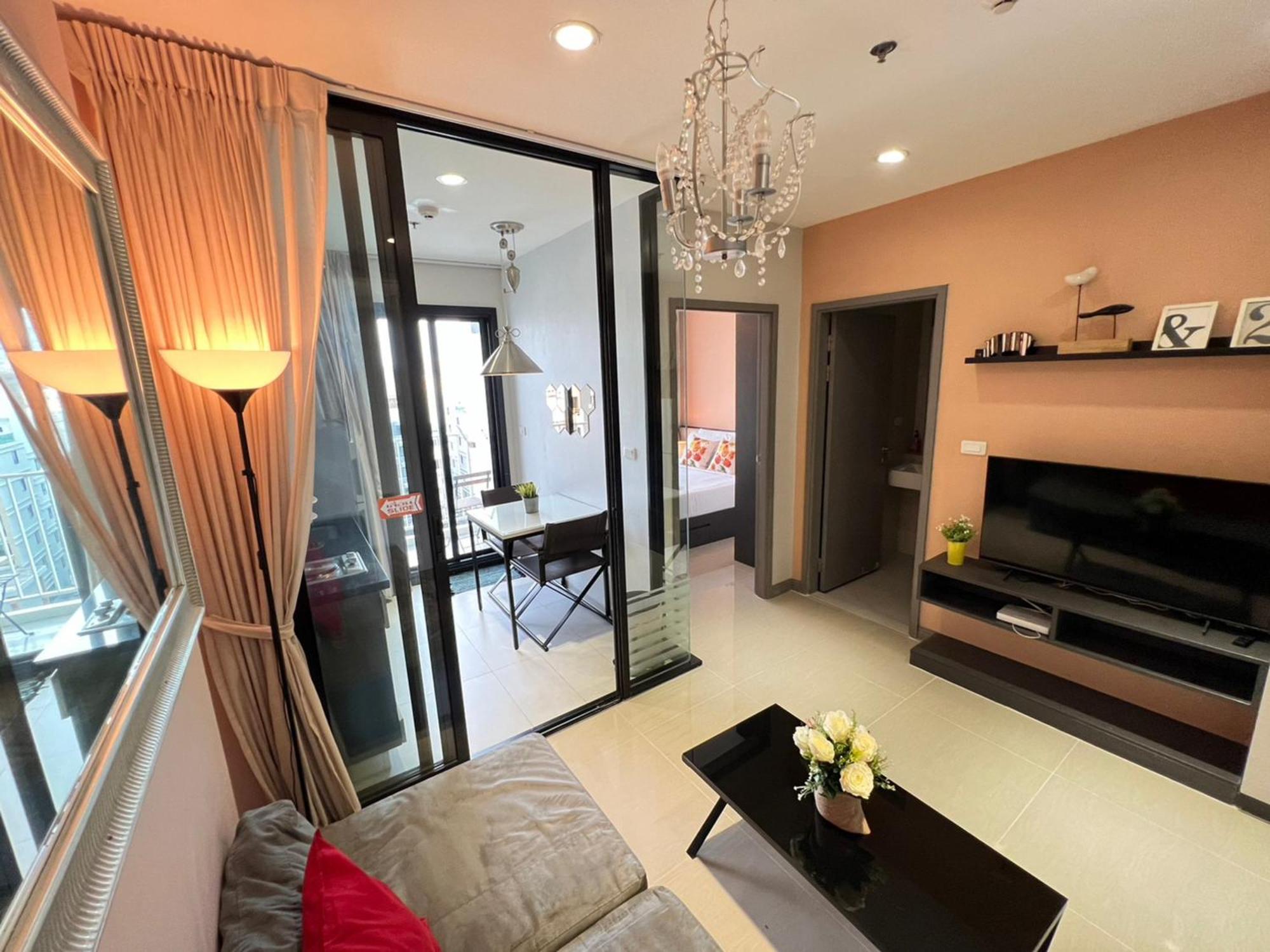 The Base Central Pattaya By Mickey Εξωτερικό φωτογραφία