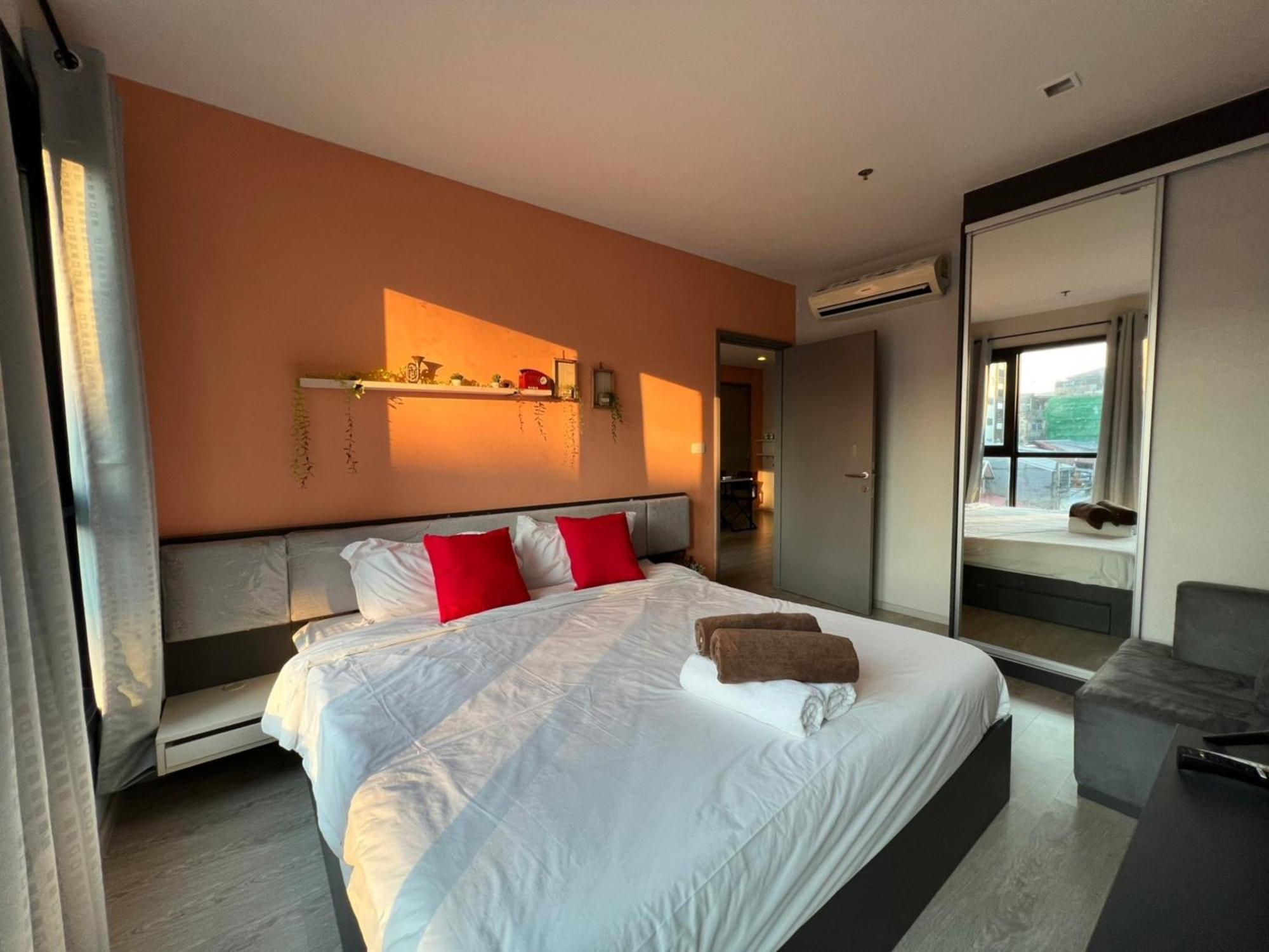 The Base Central Pattaya By Mickey Εξωτερικό φωτογραφία