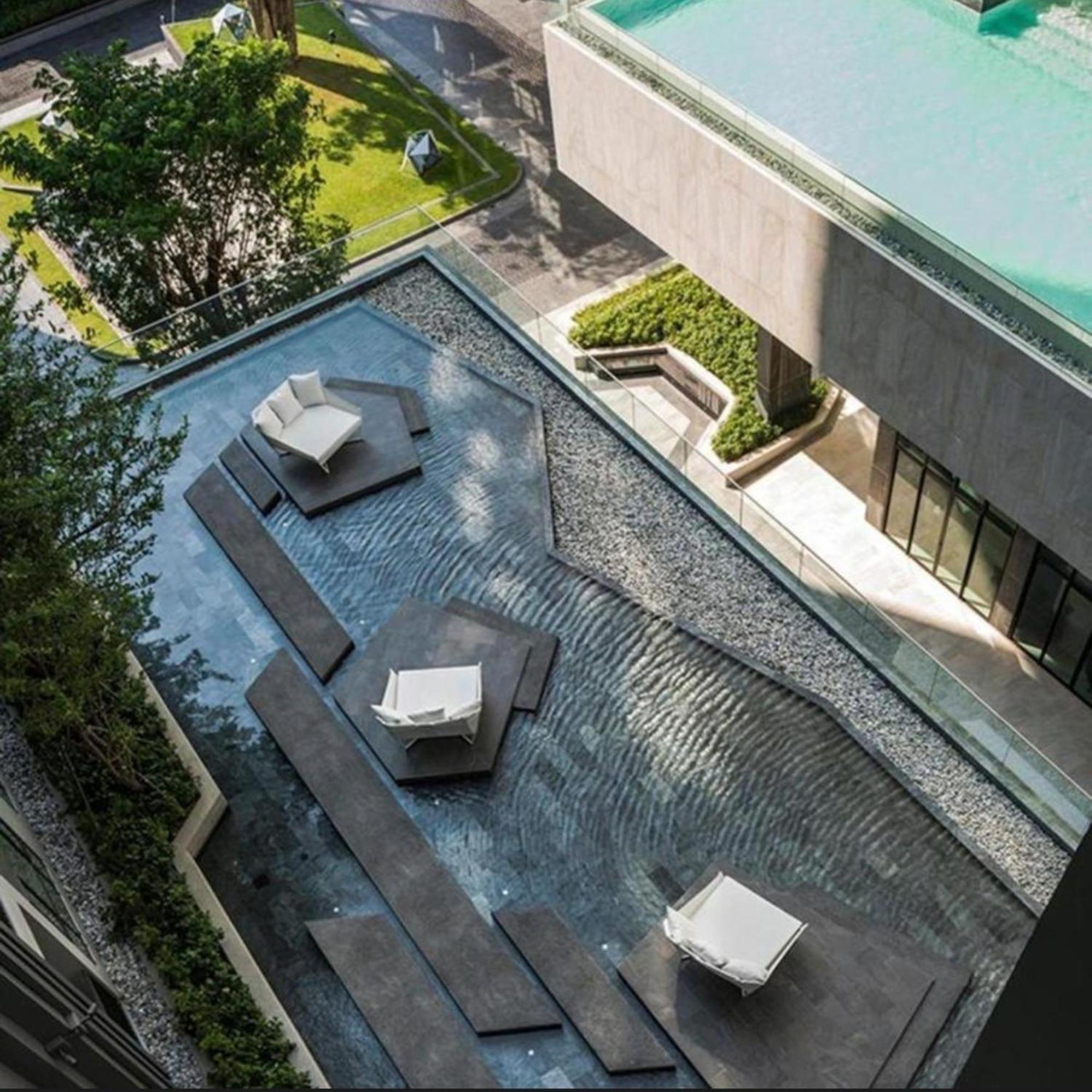 The Base Central Pattaya By Mickey Εξωτερικό φωτογραφία